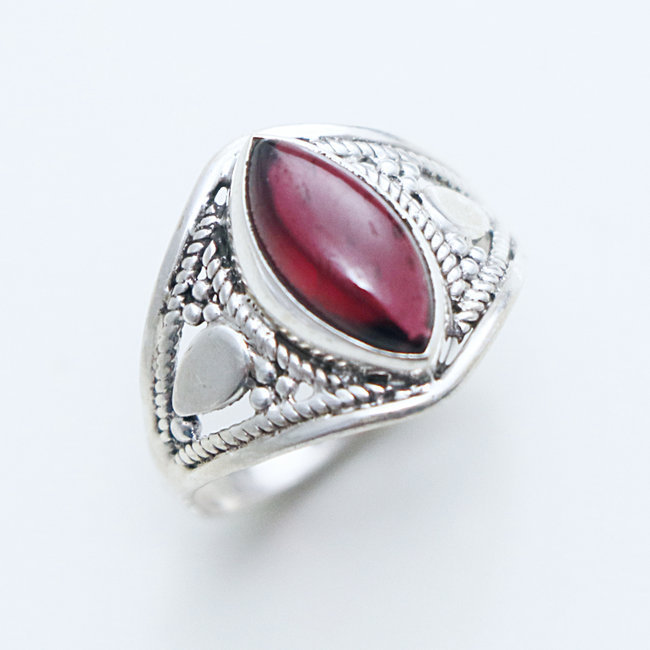 Bague filigranes navette argent 925 et Grenat - Inde 147