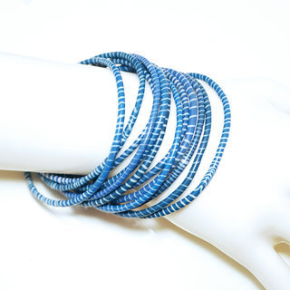 Bijoux Africains Bracelet Jokko plastique recycl tendance Ethniques bleu fonc en tong flip-flop bleu marine roy Lot de 12 - Mali 075 a b